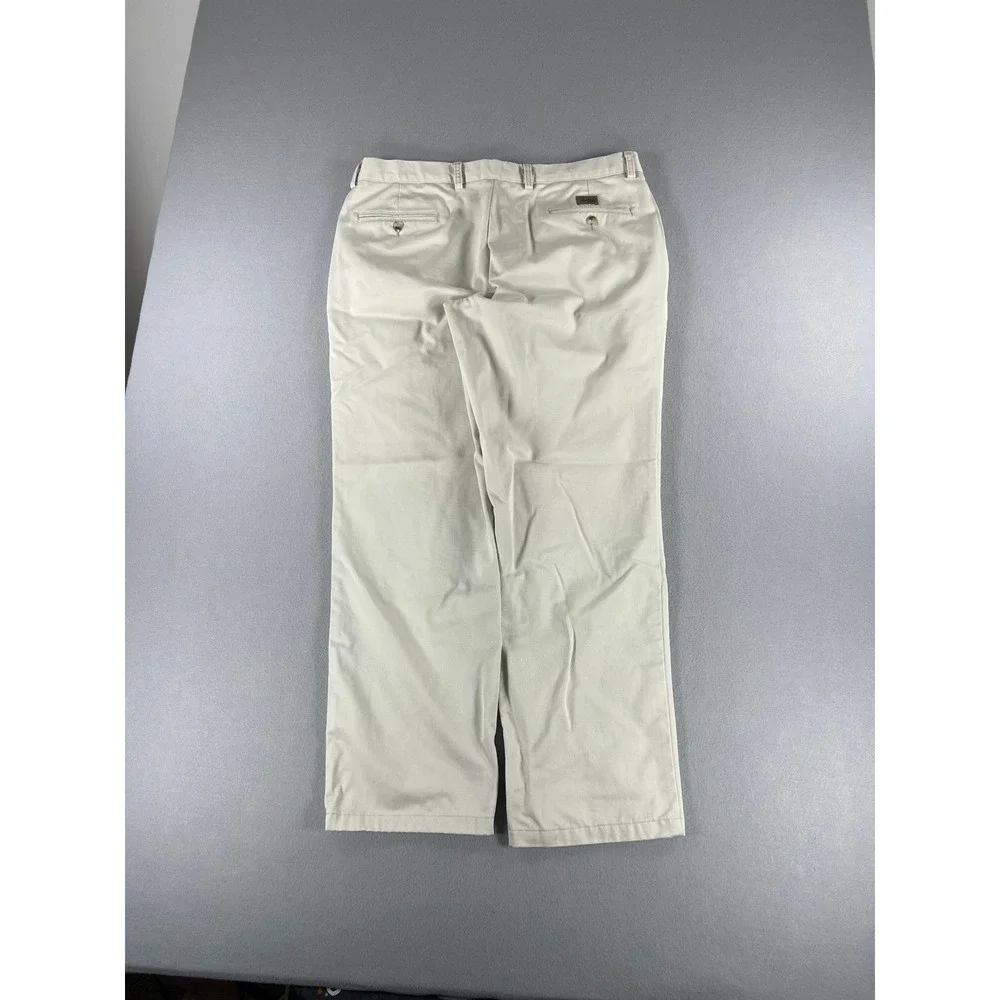 Vintage Y2K Levi's Classic Fit Khakis Off White Mens Size (38 x 31) Pants Preppy